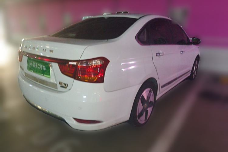 Used Dongfeng Aeolus E70 2021 500 Ultra-Comfort Edition Rear Right 45 Deg