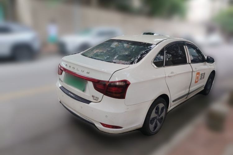 Used Dongfeng Aeolus E70 2021 500 PLUS Ultra-Comfort Edition Rear Right 45 Deg