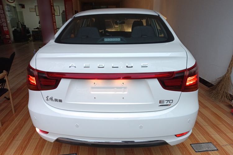 Used Dongfeng Aeolus E70 2021 Revised Version 360H Battery-Swap Edition Rear