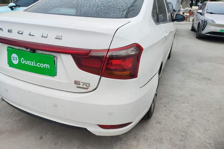Used Dongfeng Aeolus E70 2021 Revised Version 3 500 Ultra-Comfort Edition Right Rear Taillight