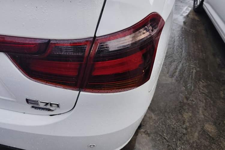 Used Dongfeng Aeolus E70 2021 Revised Version 500 Ultra-Comfort Edition Right Rear Taillight