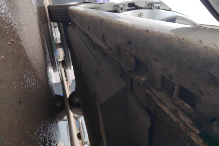 Used Dongfeng Aeolus E70 2021 Revised Version 500 Super Delight Edition Right Side Sill
