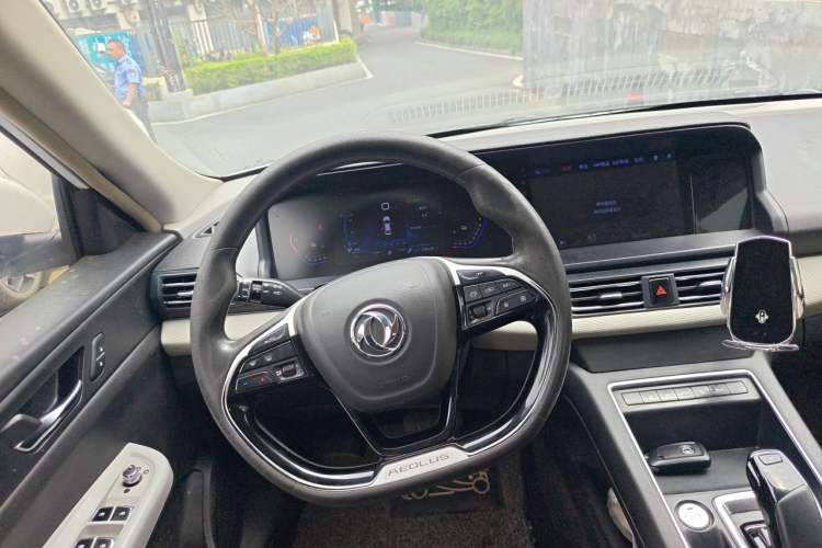 Used Dongfeng Aeolus E70 2021 Revised Version 3 500 Ultra-Comfort Edition Steering Wheel