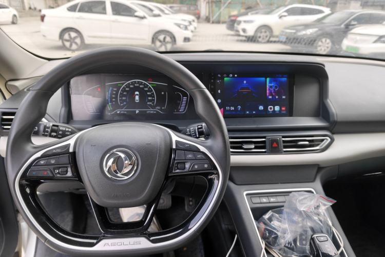 Used Dongfeng Aeolus E70 2021 Revised Version 360H Battery-Swap Edition Steering Wheel