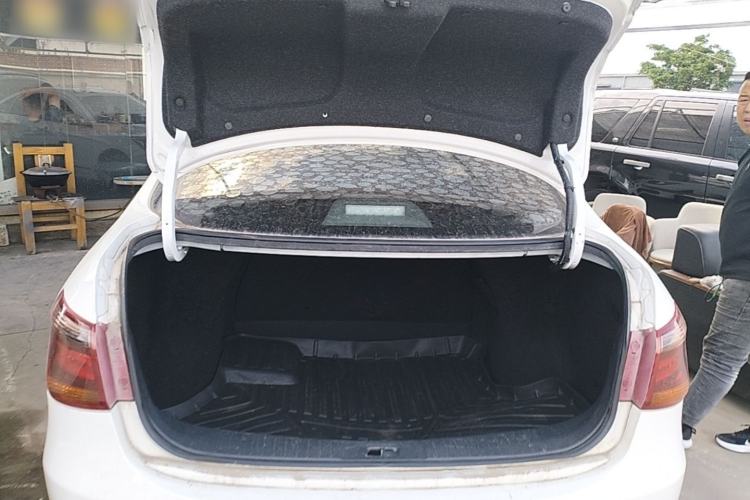 Used Dongfeng Aeolus E70 2021 360H Battery-Swap Version Trunk