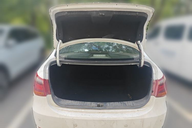Used Dongfeng Aeolus E70 2021 500 Super Delight Edition Trunk