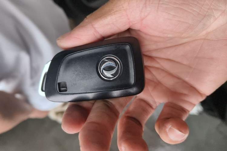 Used Dongfeng Aeolus E70 2021 Revised Version 3 500 Ultra-Comfort Edition Vehicle Key
