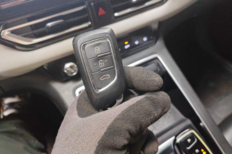Used Dongfeng Aeolus E70 2021 500 Super Delight Edition Vehicle Key