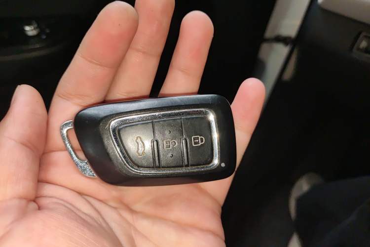 Used Dongfeng Aeolus E70 2021 Revised Version 3 500 Ultra-Comfort Edition Vehicle Key