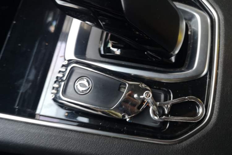 Used Dongfeng Aeolus E70 2021 Revised Version 500 Ultra-Comfort Edition Vehicle Key