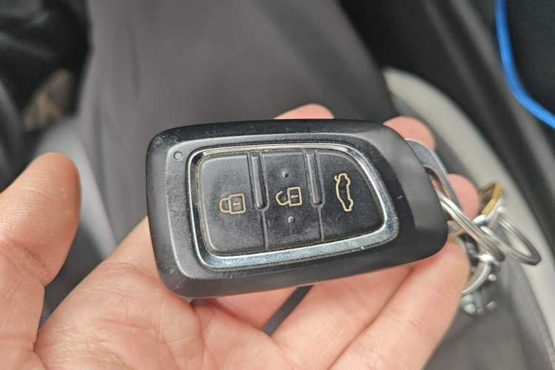 Used Dongfeng Aeolus E70 2021 Revised Version 3 500 Ultra-Comfort Edition Vehicle Key