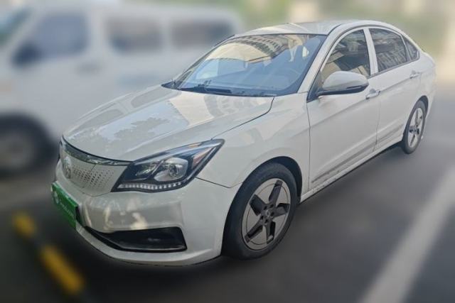 Ojetý Dongfeng Aeolus E70 2021 500 Super Delight Edition