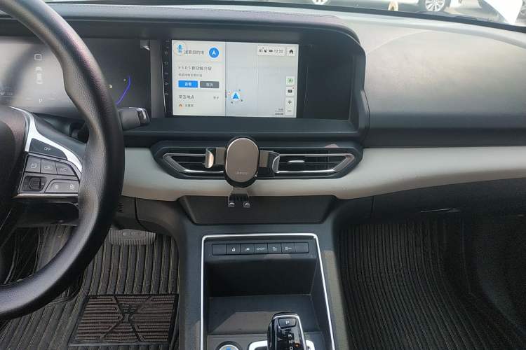Used Dongfeng Aeolus E70 2022 500 Ultra-Enjoyment Edition Audio And AC Panel