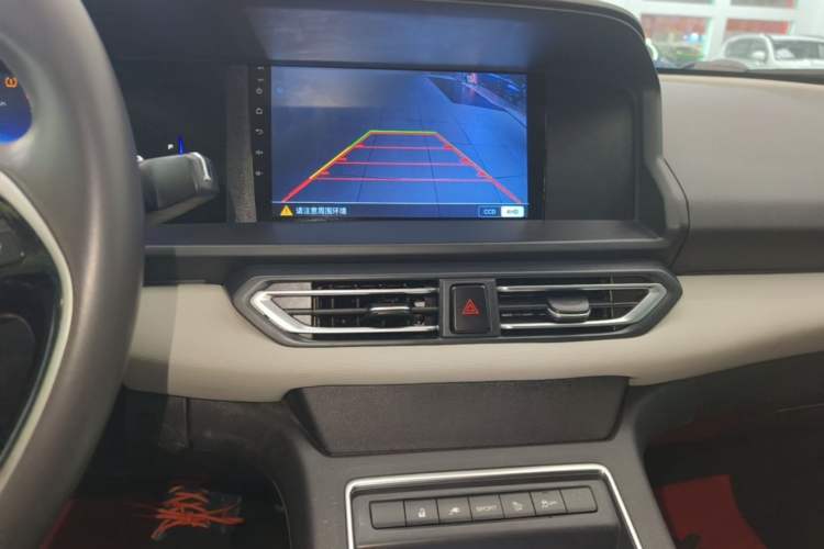 Used Dongfeng Aeolus E70 2022 500 Ultra-Enjoyment Edition Audio And AC Panel