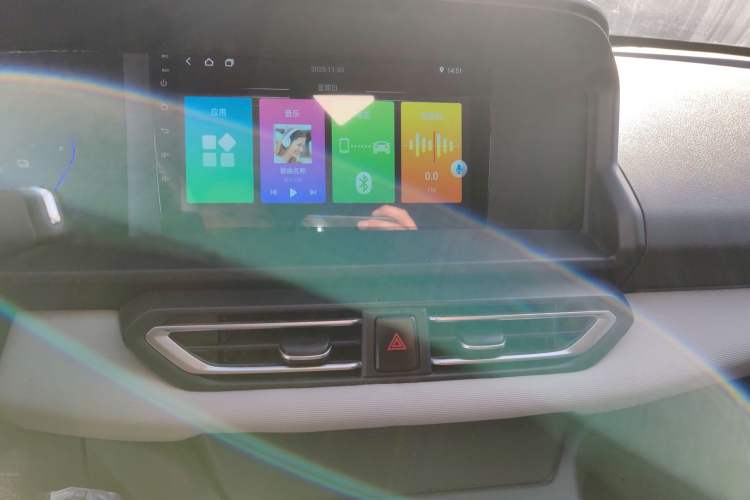 Used Dongfeng Aeolus E70 2022 500 Ultra-Enjoyment Edition Audio And AC Panel