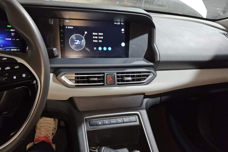 Used Dongfeng Aeolus E70 2022 500 Ultra-Enjoyment Edition Audio And AC Panel