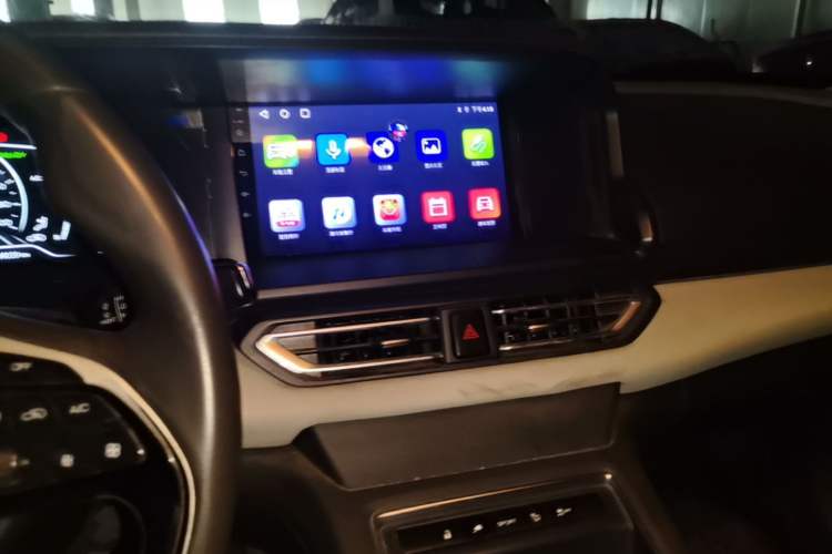 Used Dongfeng Aeolus E70 2022 500 Ultra-Enjoyment Edition Audio And AC Panel