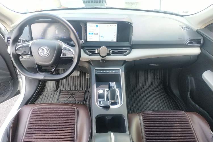 Used Dongfeng Aeolus E70 2022 500 Ultra-Enjoyment Edition Center Console