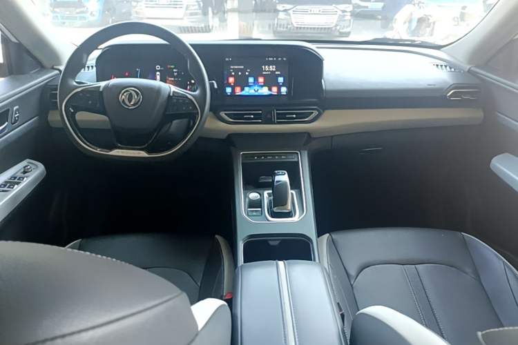 Used Dongfeng Aeolus E70 2022 500 Ultra-Enjoyment Edition Center Console