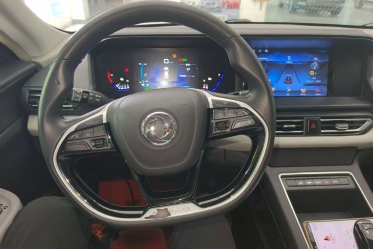 Used Dongfeng Aeolus E70 2022 500 Ultra-Enjoyment Edition Center Console