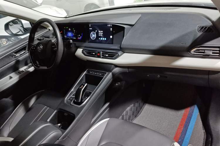Used Dongfeng Aeolus E70 2022 500 Ultra-Enjoyment Edition Center Console