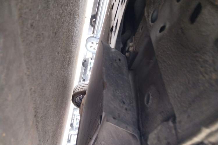 Used Dongfeng Aeolus E70 2022 500 Ultra-Enjoyment Edition Chassis Front Left