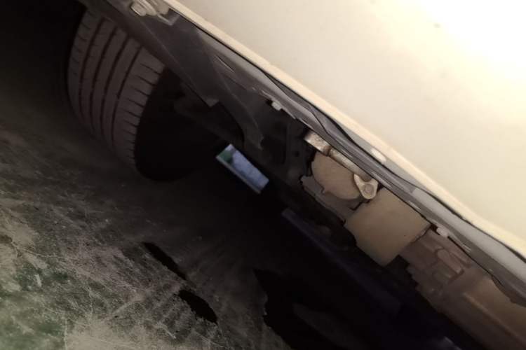 Used Dongfeng Aeolus E70 2022 500 Ultra-Enjoyment Edition Chassis Front Right