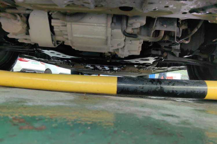 Used Dongfeng Aeolus E70 2022 500 Ultra-Enjoyment Edition Chassis Front