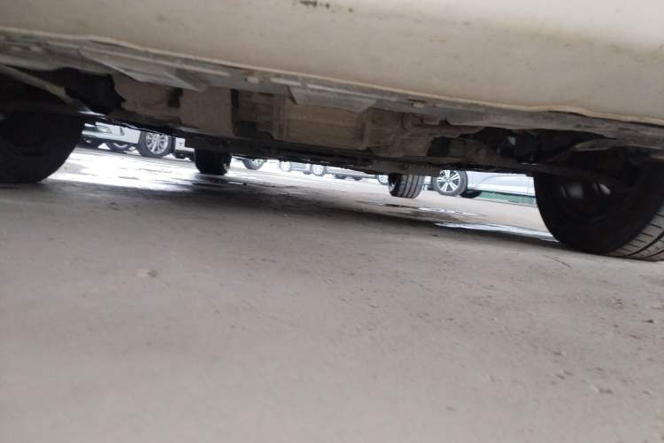 Used Dongfeng Aeolus E70 2022 500 Ultra-Enjoyment Edition Chassis Front