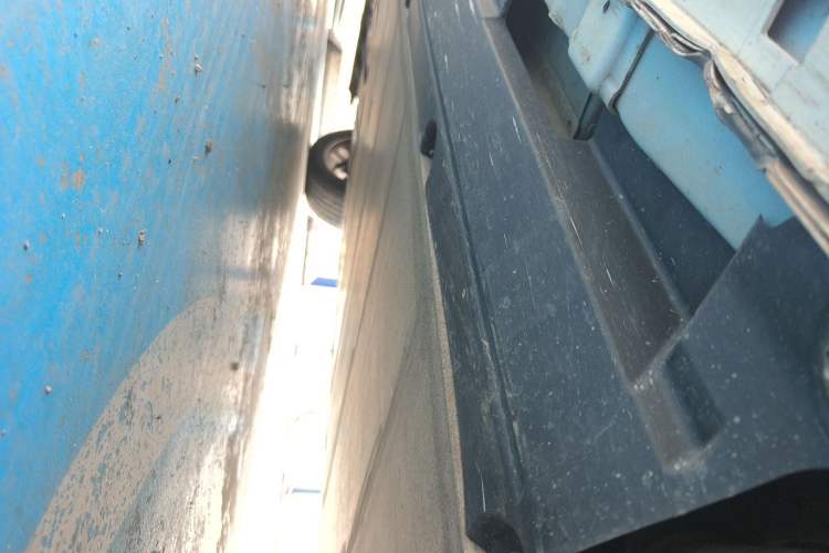 Used Dongfeng Aeolus E70  Chassis Rear Left