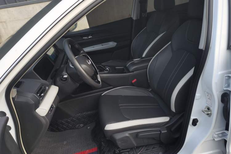 Used Dongfeng Aeolus E70 2022 500 Ultra-Enjoyment Edition Driver Seat