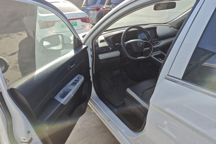 Used Dongfeng Aeolus E70 2022 500 Ultra-Enjoyment Edition Driver Seat