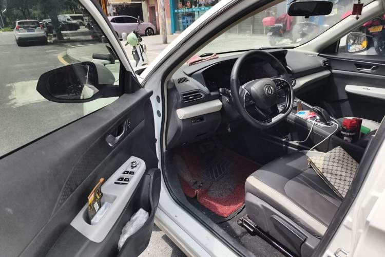 Used Dongfeng Aeolus E70 2022 500 Ultra-Enjoyment Edition Driver Seat