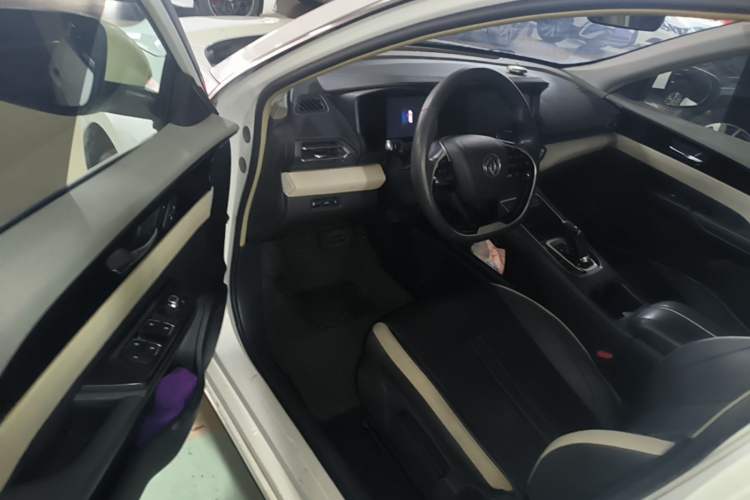 Used Dongfeng Aeolus E70 2022 500 Ultra-Enjoyment Edition Driver Seat