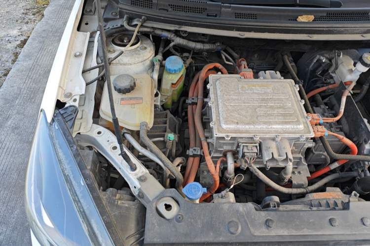 Used Dongfeng Aeolus E70  Engine Bay Right