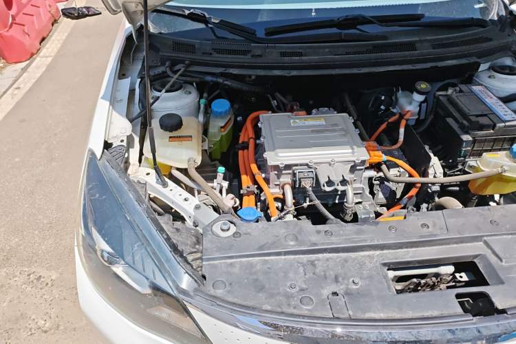 Used Dongfeng Aeolus E70 2022 500 Ultra-Enjoyment Edition Engine Bay Right
