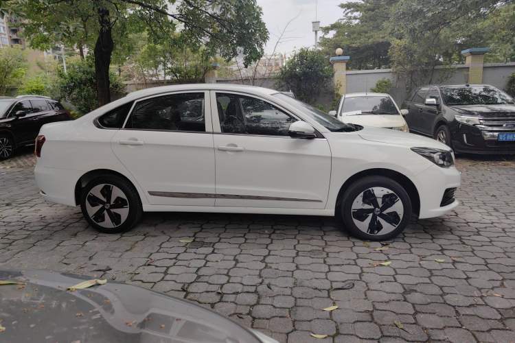 Used Dongfeng Aeolus E70 2022 500 Ultra-Enjoyment Edition Exterior 2