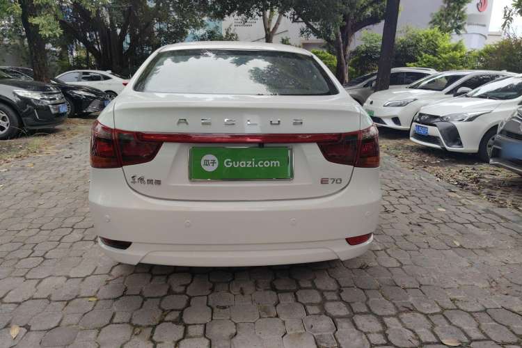 Used Dongfeng Aeolus E70 2022 500 Ultra-Enjoyment Edition Exterior 4