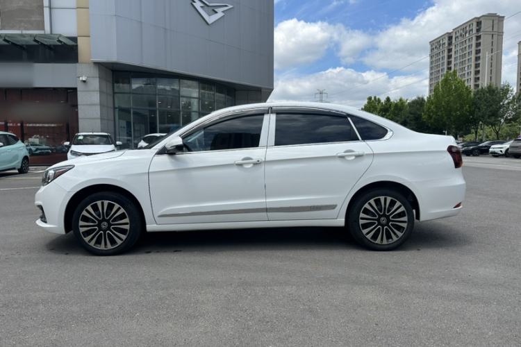 Used Dongfeng Aeolus E70 2022 500 PLUS Deluxe Edition Exterior 7