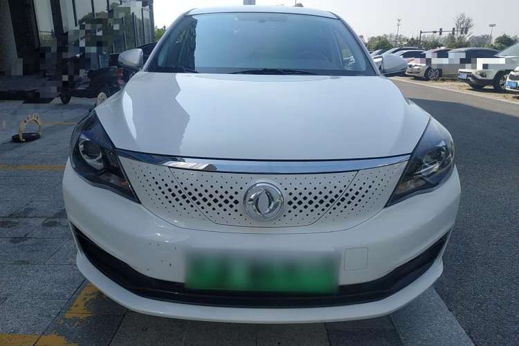Used Dongfeng Aeolus E70 2022 500 Ultra-Enjoyment Edition Front