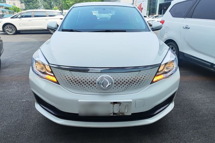 Used Dongfeng Aeolus E70 2022 500 Ultra-Enjoyment Edition Front