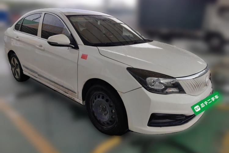 Used Dongfeng Aeolus E70 2022 500 Ultra-Enjoyment Edition Front Right 45 Deg