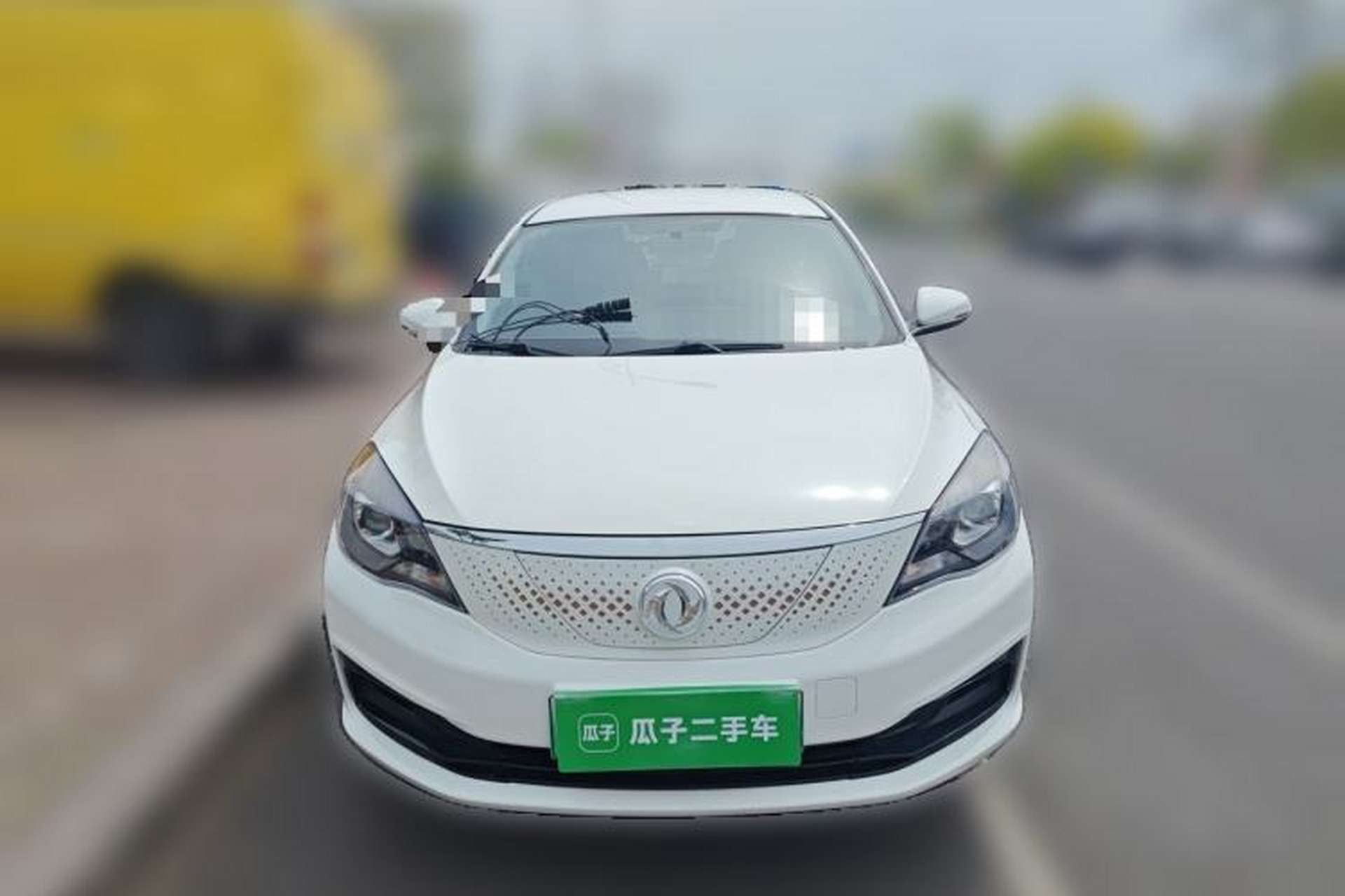 Used Dongfeng Aeolus E70 2022 500 PLUS Deluxe Edition Front
