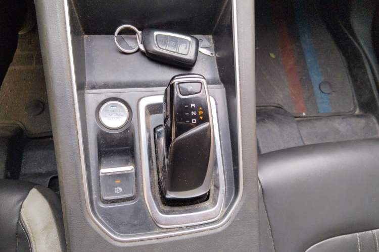 Used Dongfeng Aeolus E70 2022 500 Ultra-Enjoyment Edition Gear Lever