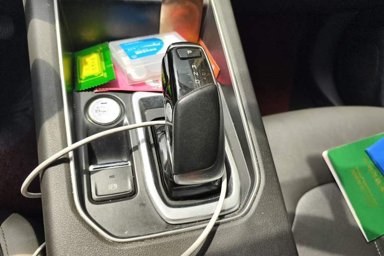 Used Dongfeng Aeolus E70 2022 500 Ultra-Enjoyment Edition Gear Lever