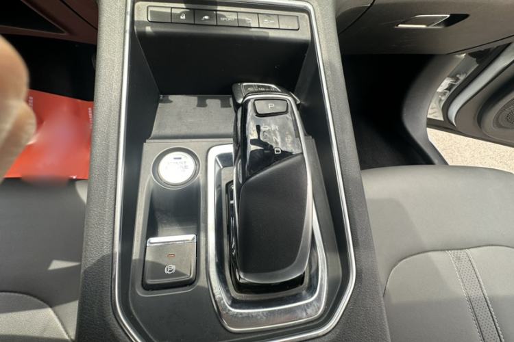 Used Dongfeng Aeolus E70 2022 500 PLUS Deluxe Edition Gear Lever