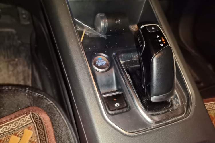 Used Dongfeng Aeolus E70 2022 500 Ultra-Enjoyment Edition Gear Lever