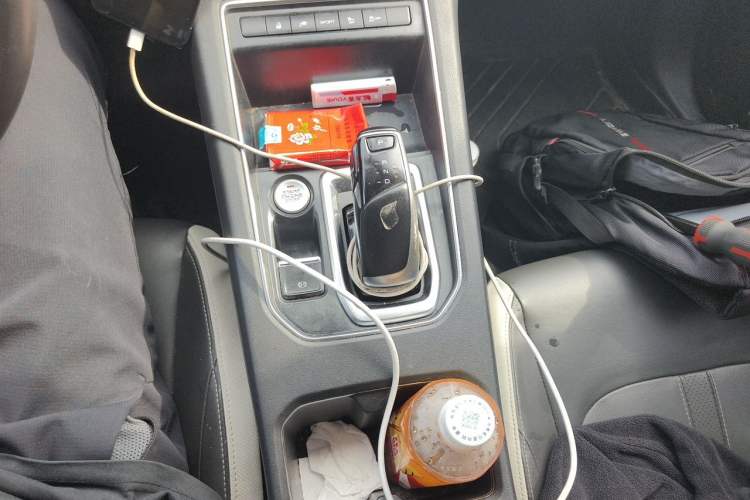Used Dongfeng Aeolus E70  Gear Lever