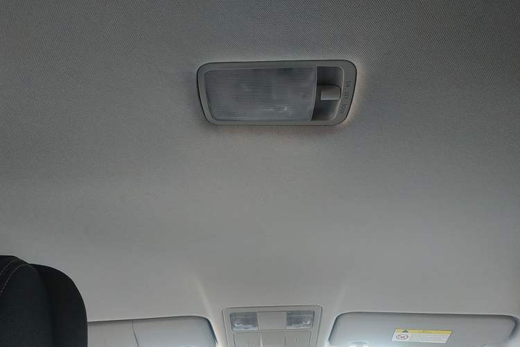 Used Dongfeng Aeolus E70 2022 500 Ultra-Enjoyment Edition Headliner