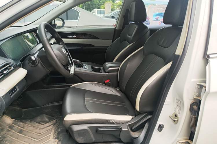 Used Dongfeng Aeolus E70 2022 500 Ultra-Enjoyment Edition Left Front Seat